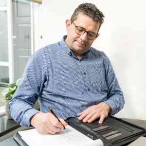 RV Advies hypotheken en verzekeringen.jpg