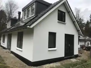 Buiten spartulputze en isolatie.jpg