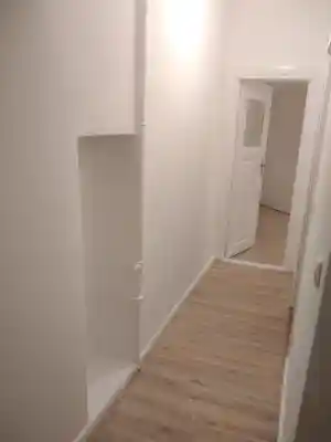 maler_berlin-kreuzberg_Issa_Streicharbeiten_5.jpg