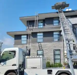 verhuisbedrijf_schiedam_VertiCall_Verhuislift__4.jpg