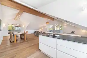 immobilienmakler_m%C3%BCnchen_Mirco_Maurer_IMMOBILIEN_3.jpg