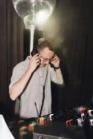 dj_saarlouis_DJ_Trenz_-_Hochzeits_DJ_&_Event_DJ_3.jpg