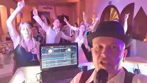 dj_lahntal_Mike_Dykes_-_Sänger/DJ/Entertainer_4.jpg