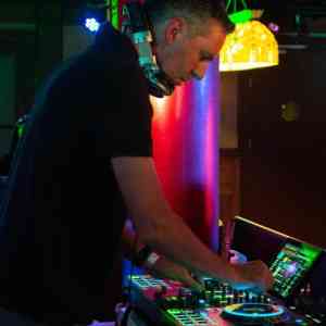 dj_dordrecht_DJ_Timo_entertainment_2.jpg
