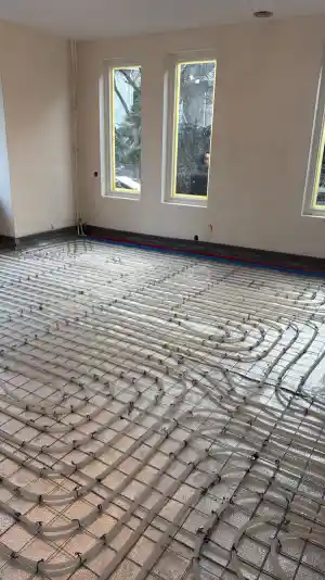 cv-verwarmings-installateur_capelle-aan-den-ijssel_Mano_Vloerverwarming_&_Installatie__5.jpg