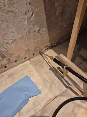 Injecteren optrekkend vocht.jpg