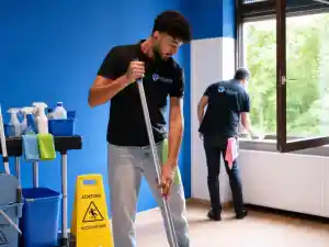 reinigungsfirma_saarbr%C3%BCcken_iClean_Reinigungsservice_3.jpg