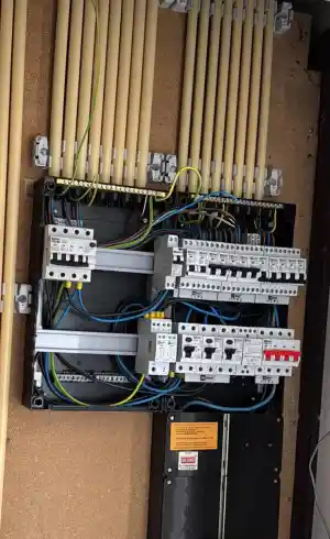 Elektrabest.jpg