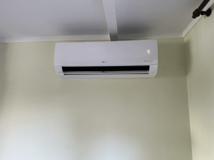 LG S12ET SERIE 3.5kW/12000Btu R32 COOL&HEAT + WiFi .jpg