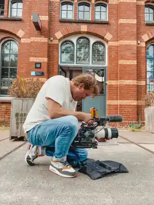 videograaf_bussum_Stefan_de_Bruijne_-_Cameraman,_Editor_&_Drone-operator_4.jpg