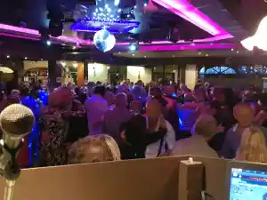 Dancing Galjoen.jpg