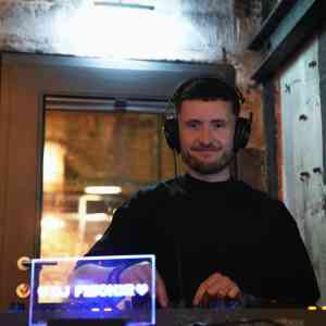 dj_vaihingen-an-der-enz_DJ_FISCH3R-_Euer_DJ_für_Geburtstage,_Feiern,_Hochzeiten_&_Events_6.jpg