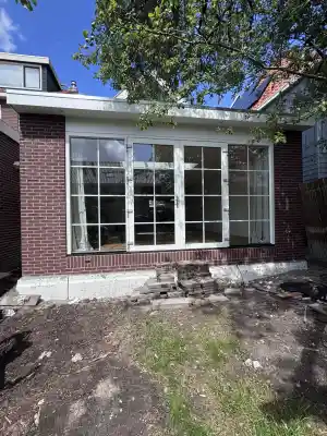 Aanbouw met lichtstraat.jpg