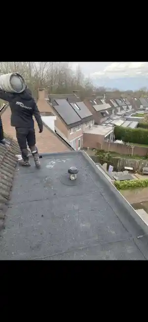 dakdekker_rosmalen_SHS_Dakwerken_3.jpg