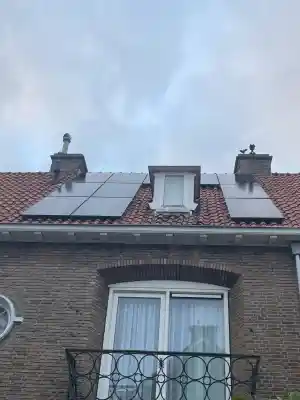 Zonnepanelen Installeren .jpg