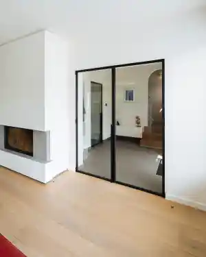 Prachtige combinatie: zwart, wit, hout.jpg