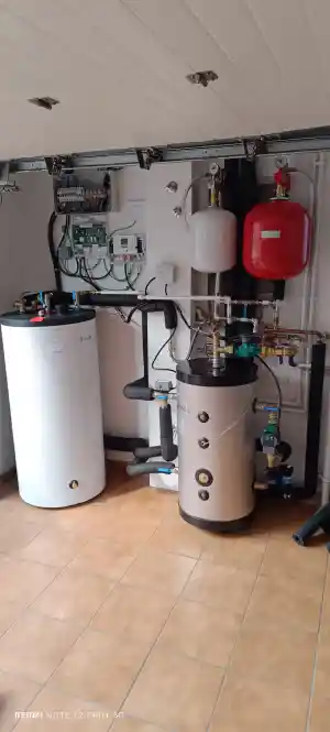 instalador-aire-acondicionado_ripollet_Perteagas_-_Instalación_Aerotermia_Aire_acondicionado_Calefaccion_Calderas_Gas_Natural_5.jpg