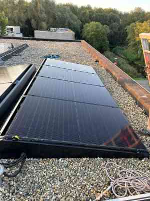 9x Zonnepanelen, SolarEdge.jpg