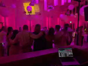 dj_gelsenkirchen_Kevin_Steffen_I_DJ_&_Eventservice_7.jpg