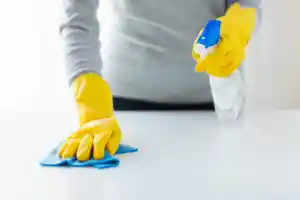 schoonmaakbedrijf_eeklo_VM_Schoonmaak_VOF_3.jpg