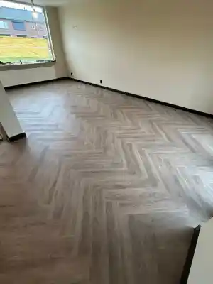 vloerlegger_tilburg_Woodreno_3.jpg
