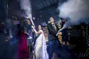 wedding-planner_lleida_Bee_Party_Lleida_-_Fotomaton_-_Hora_Loca_y_mucho_mas..._2.jpg