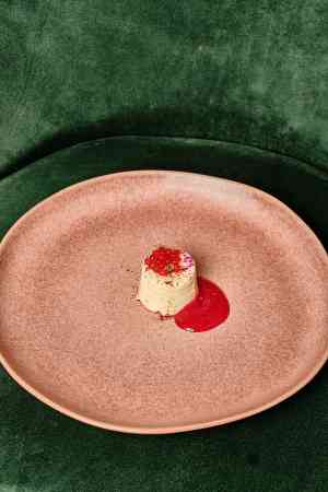 NUEVO MENÚ 2025 "IDENTIDAD" RESTAURANTE LULA BY AURORA TORRES .jpg