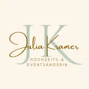 freie-redner_celle_Julia_Kramer_Hochzeits-_&_Eventsängerin_4.jpg