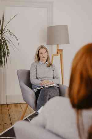 paartherapie_bietigheim-bissingen_Out_of_the_box_Therapie_-_MORE_ME_MORE_WE_3.jpg