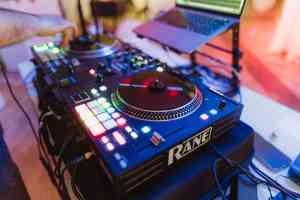 dj_hamburg_DJ_Wischu_5.jpg