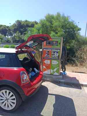 empresa-de-limpieza_marbella_Limpiador_de_tapiceria_a_vapor_autoservicio_(Cabo_Pino)_/_Self_service_steam_cleaner_4.jpg