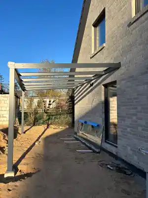Neue Terrassenüberdachung aus Alu und Glas in Neustadt i. Holstein.jpg