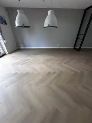 Pvc visgraat Dongen .jpg