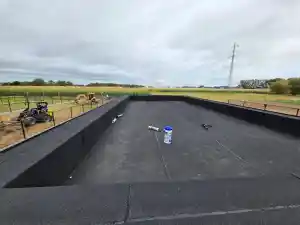 Garage te Lebbeke. Nieuwe opbouw met isolatie een roofing. Sept 2025.jpg