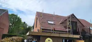 Hellend dak te hofstade, Stormpan rustiek. .jpg