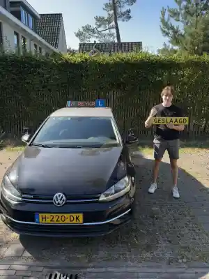 rijschool_zeist_REYKR_Rijschool_4.jpg