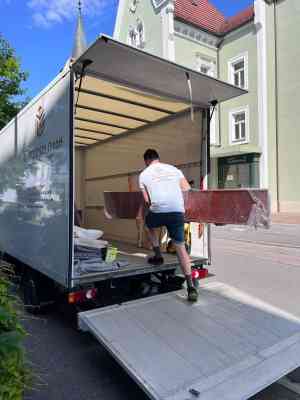 umzugsunternehmen_ergolding_Ümzuge_und_Transporte_84_Landshut_GmbH_3.jpg