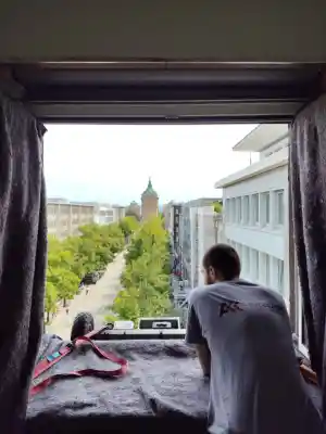 AK Umzüge und Möbelmontage - Qualität ist kein Zufall .jpg