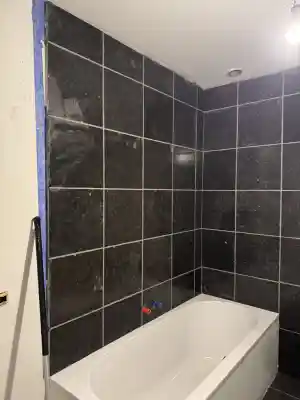 Badkamer betegelen .jpg