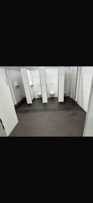 reinigungsfirma_duisburg_Bardosana_Reinigungskraft_2.jpg