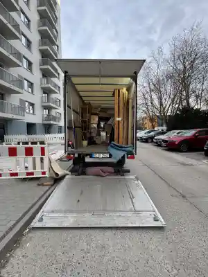 entrumpelung_berlin-kreuzberg_Transportcan_-_Auflösung_Entsorgung_Umzug_3.jpg