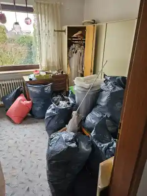 entrumpelung_ingolstadt_Marlon_Flock_Gebäudereinigung_&_Entrümpelung_7.jpg