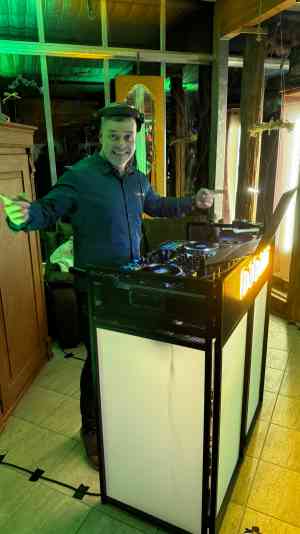 dj_meerane_DJ_Dobbi_|_Hochzeit_•_Event_•_Geburtstag_7.jpg