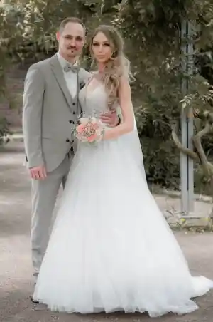 hochzeitsfotograf_sch%C3%B6nau_HochzeitUndBild.de__-_Frank_Siefert_&_Nana_S._Doff-Sotta_2.jpg