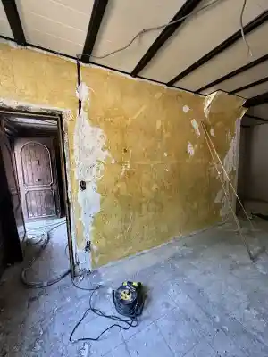 Totaal Renovatie Genk .jpg