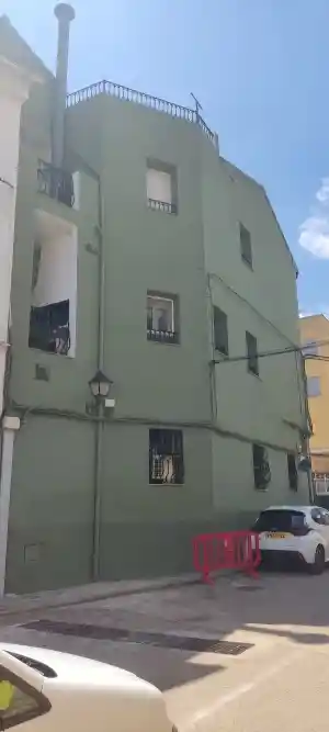 Trabajos de pintura de fachada en Castellón.jpg
