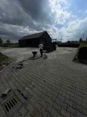 Herstraten incl kolkplaatsing.jpg