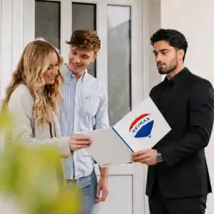 Rahul Mahabier RE/MAX Totaal Makelaars.jpg
