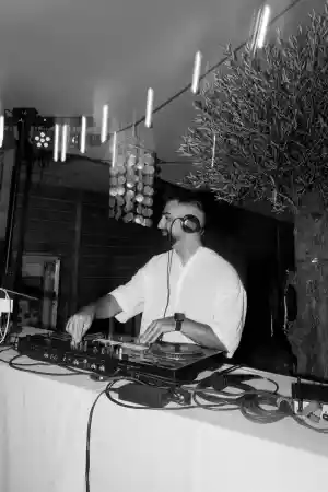 dj_w%C3%B6rrstadt_Ayat_7.jpg