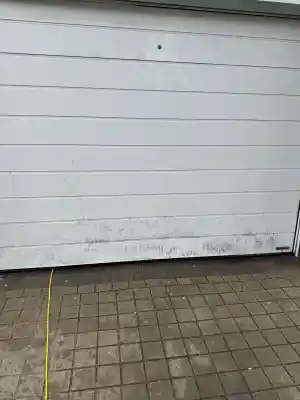 Garagedeuren voor & na.jpg